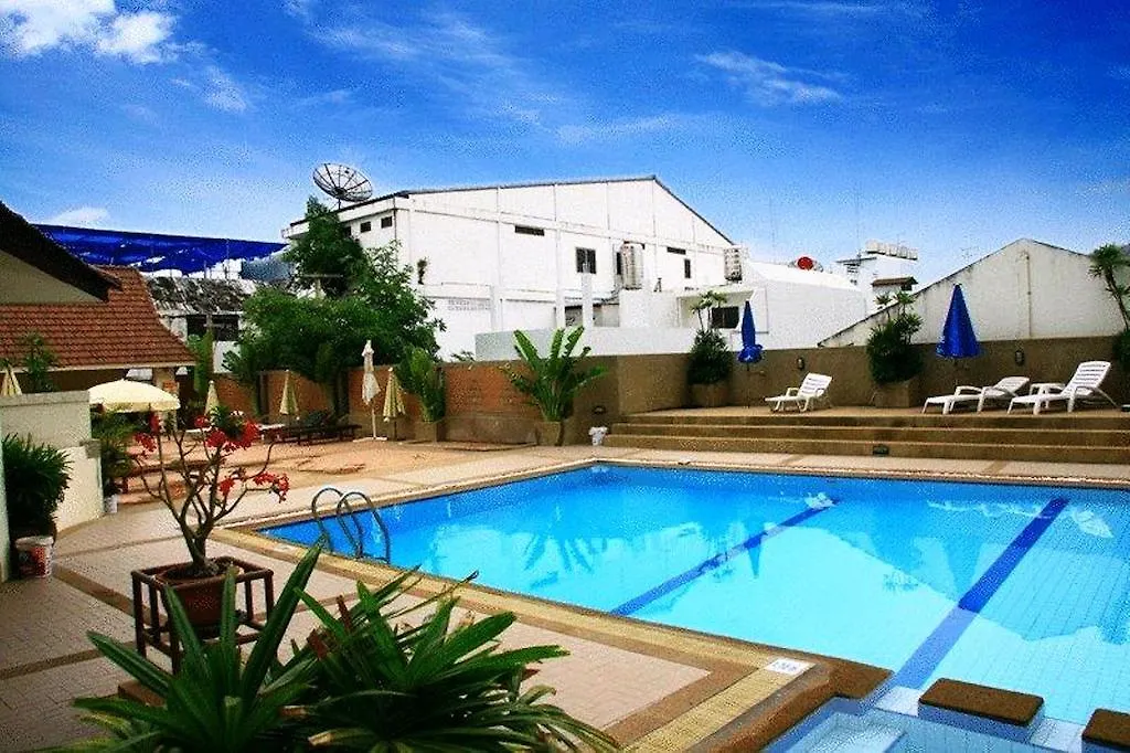 Tanawit Hotel & Spa-1